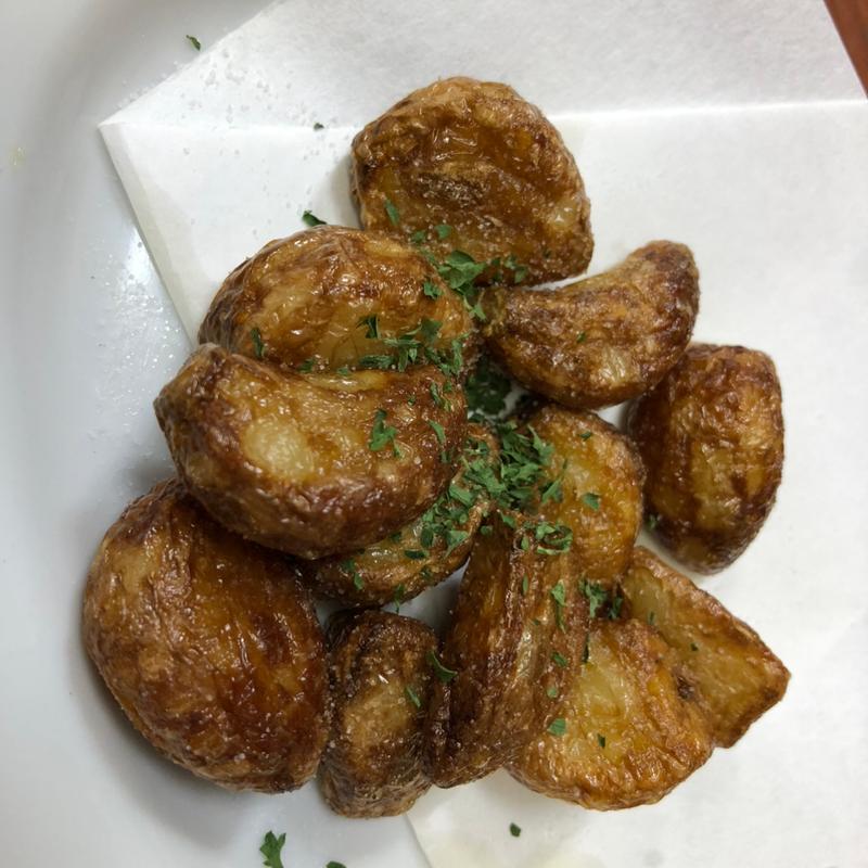 揚げにんにく(大衆割烹 藤八 （たいしゅうかっぽうとうはち）)