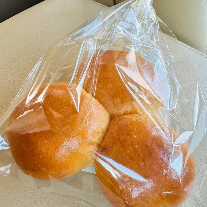 3色パン(ベーカリーもみの木)