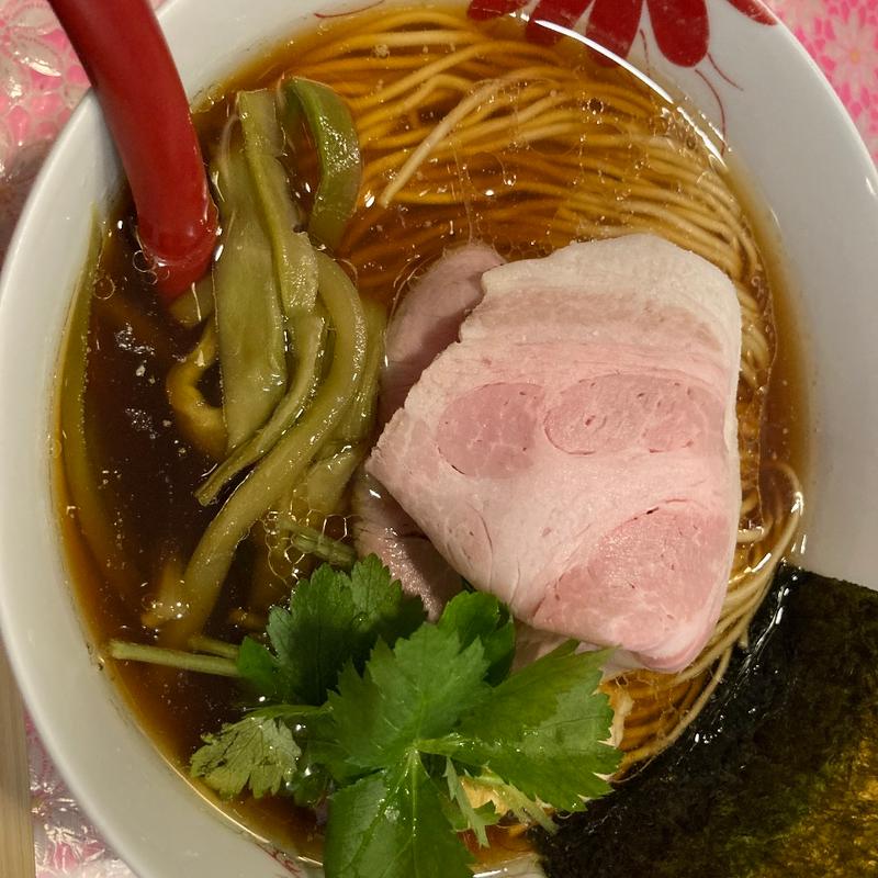 凛々しい地鶏中華そば(らーめん凛々)