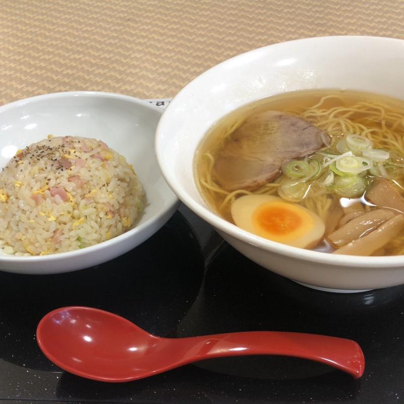 ピリケンラーメン　ハーフ炒飯セット(ピリケンラーメン ワッセ店 )