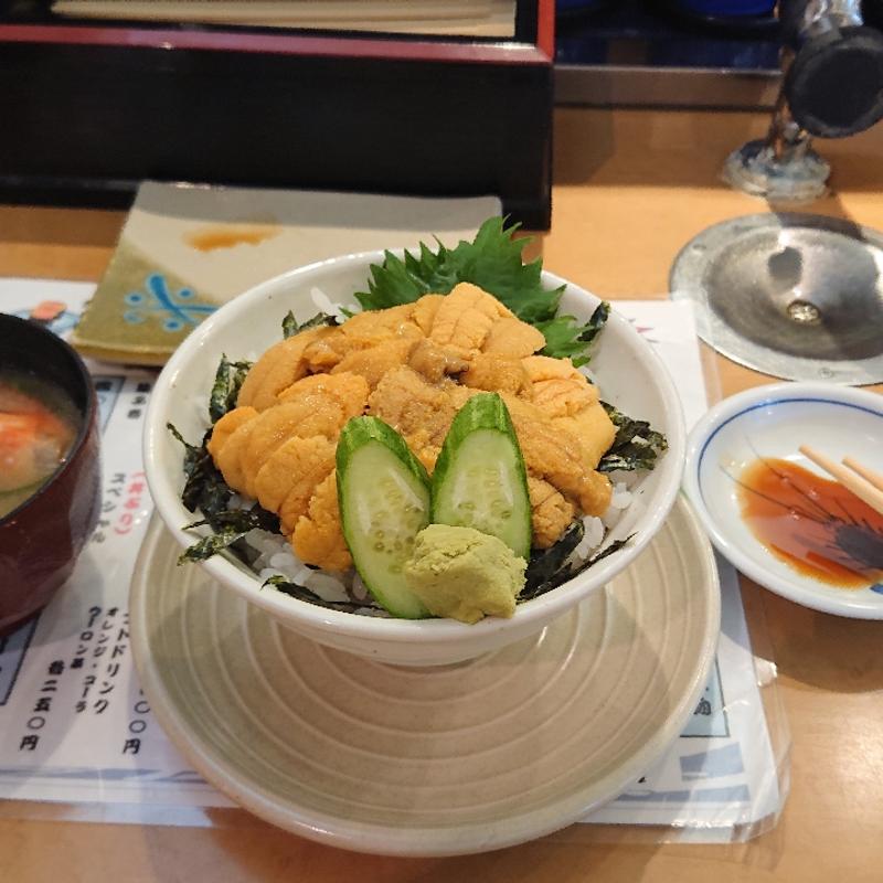 生うに丼(廻鮮寿司 塩釜港)