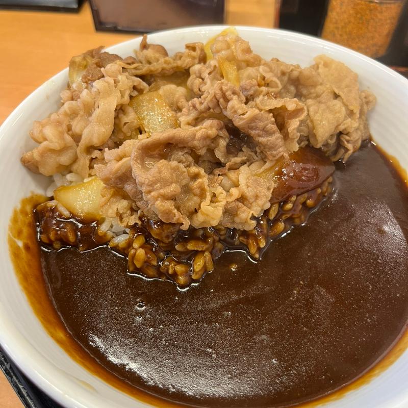 肉だく牛黒カレー(吉野家 新青梅街道島忠小平店)