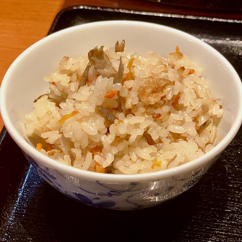 かやくご飯(手作りうどん讃岐 天粉盛)