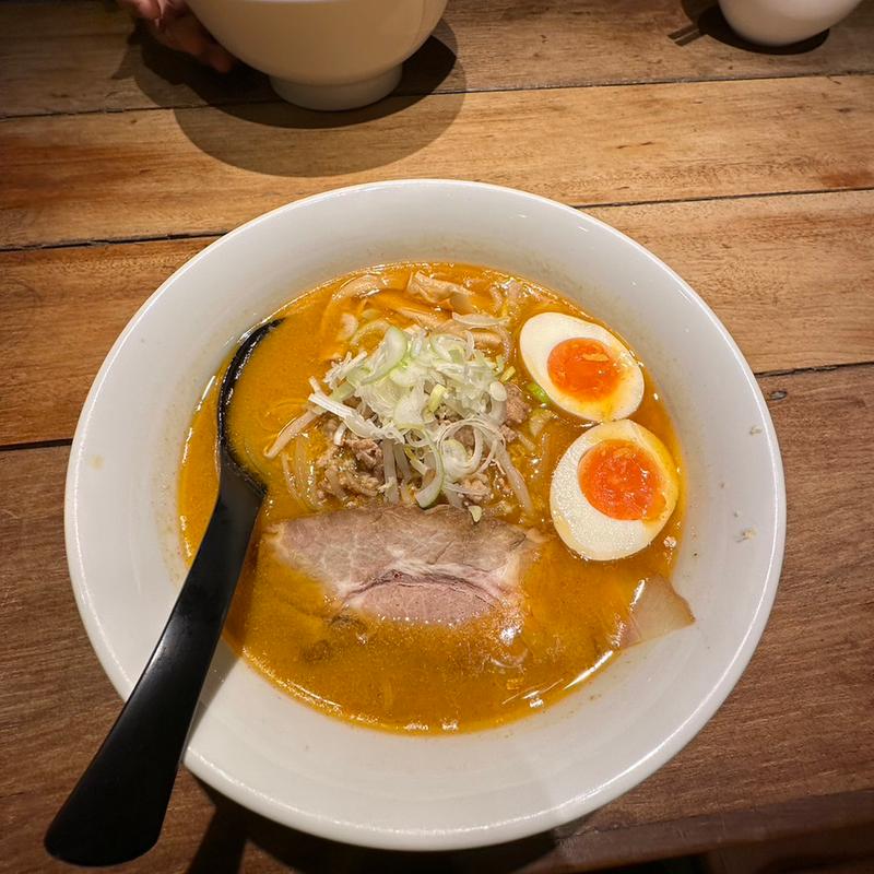 (札幌味噌麺 優)