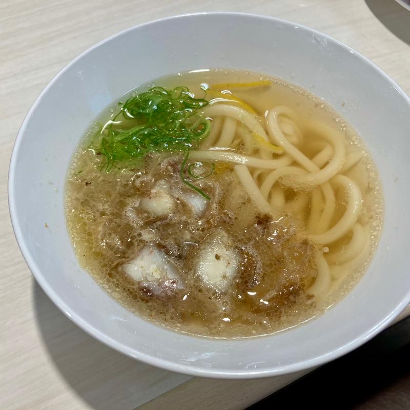 大阪発祥！かすうどん(魚べい 西那須野南郷屋店 （ウオベイ）)