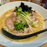 鶏白湯ラーメン(らーめん よっちゃん(仮))