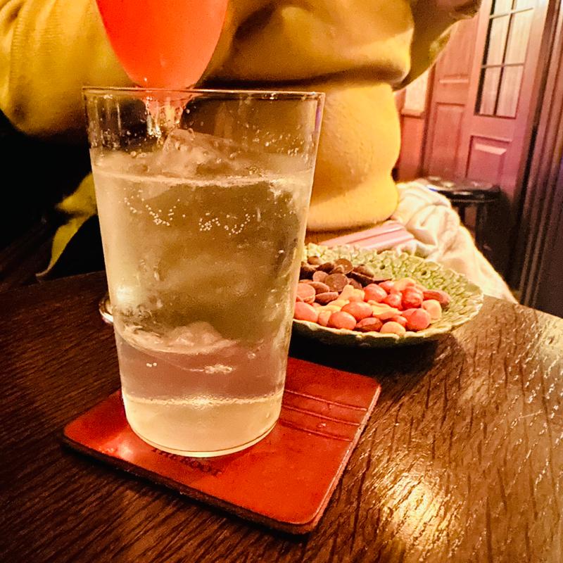 ジントニック（ボンベイサファイア）(ドラムハウス ザ ルート)