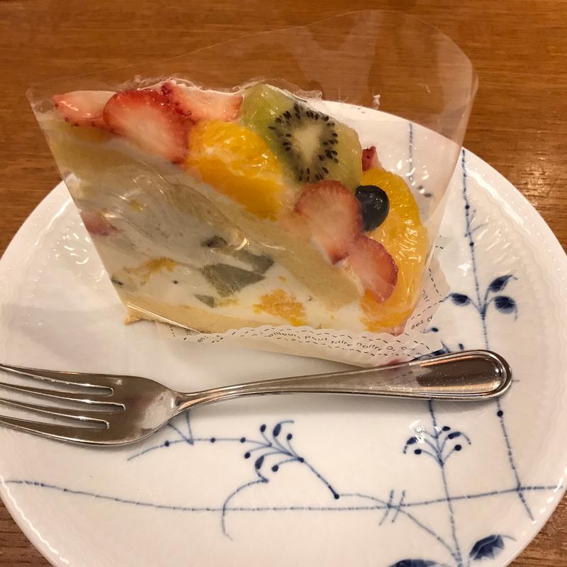 彩りフルーツの贅沢ズコット(ダッキーダックカフェ ららぽーとTokyoBay店)