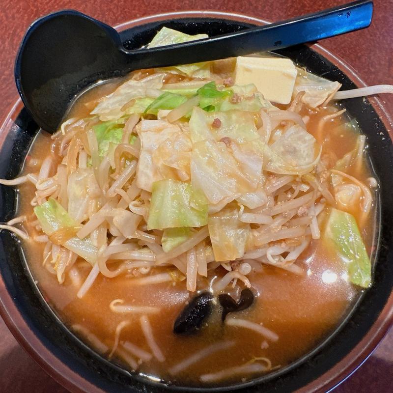 特製味噌ラーメンバタートッピング(味の八珍亭 )