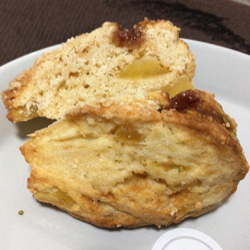 りんごとキャラメルのスコーン(キィニョン 国分寺マルイ店)