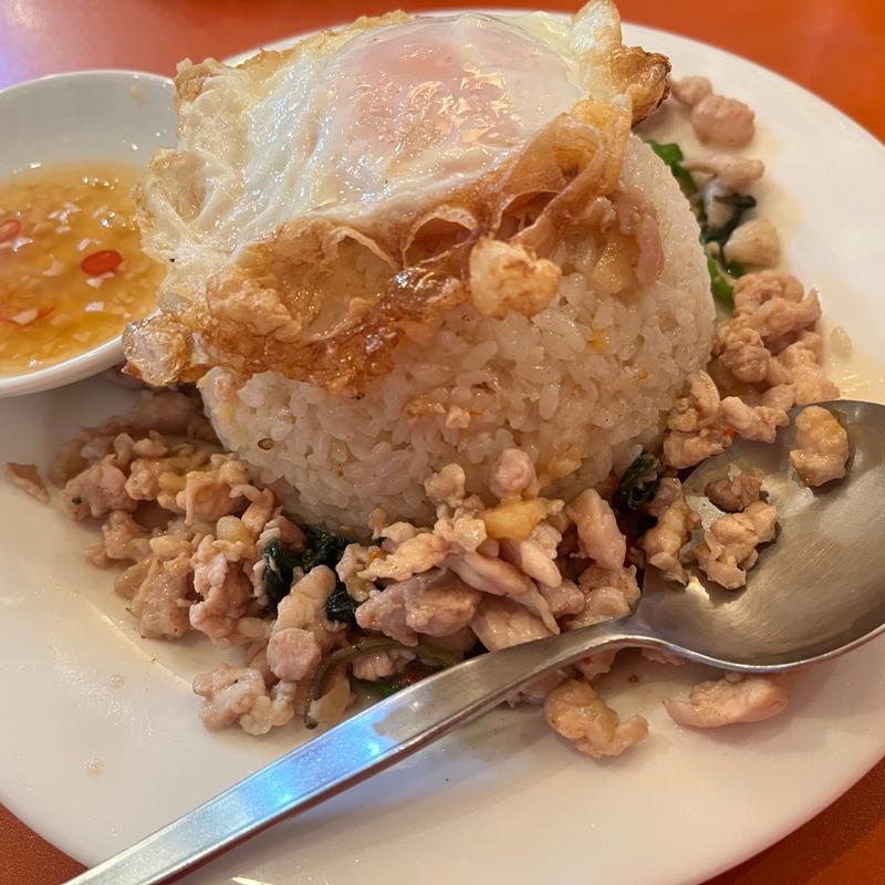 ガパオライス(チャオチャオバンブー 神宮前店)