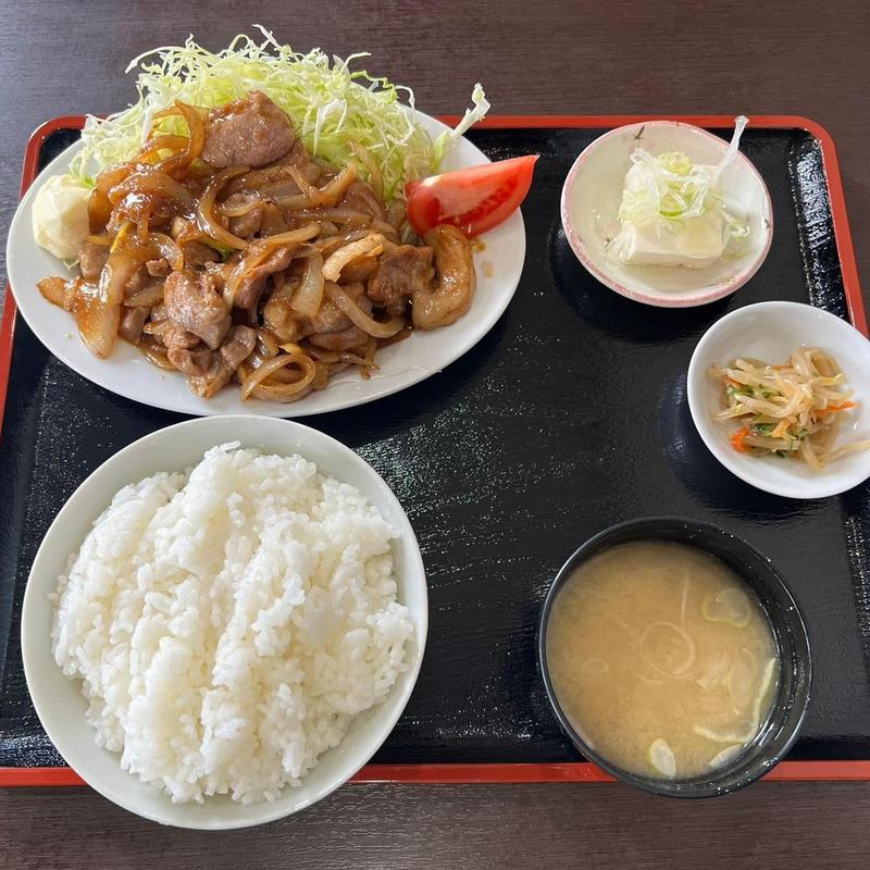 焼肉定食(お食事処 楽笑)