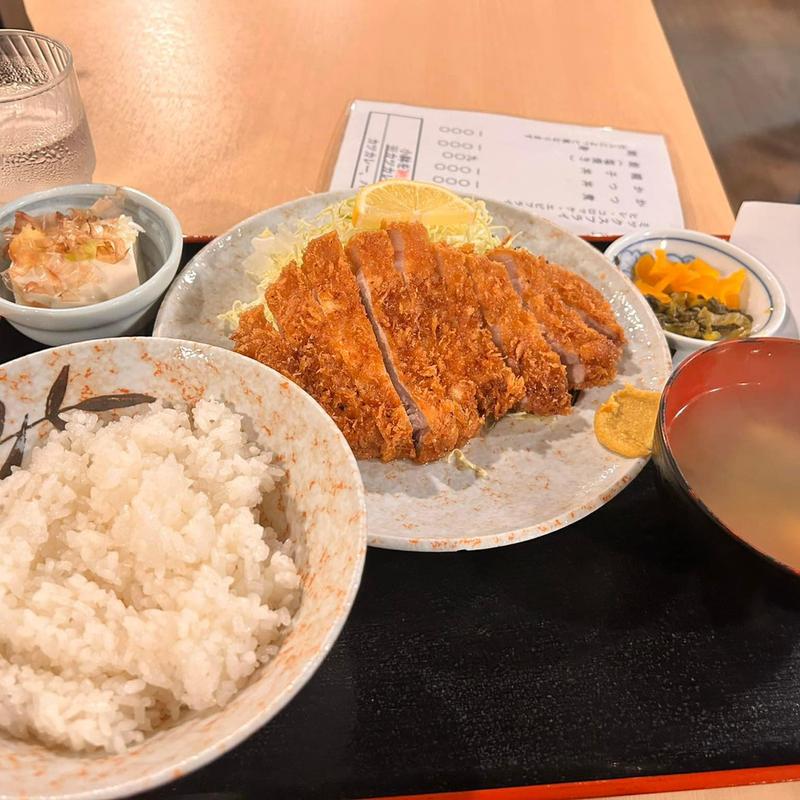 上ロースカツ定食(貴膳)