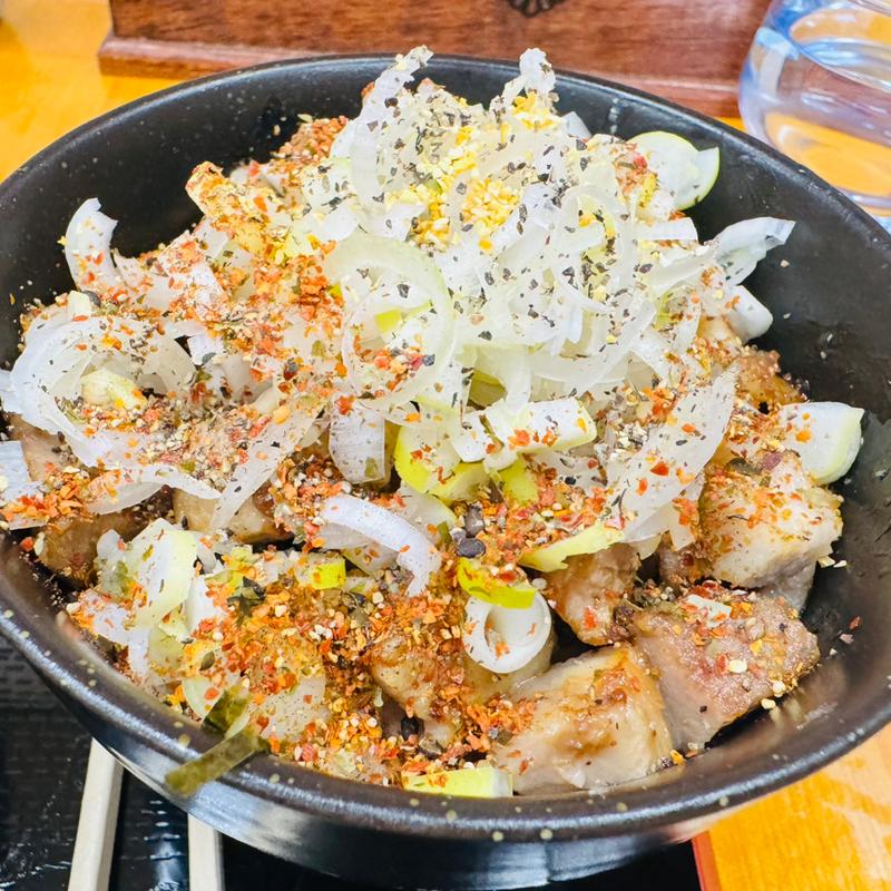 ライス＋ネギ＋七味唐辛子＋ブラックペッパー(中華そば 香十)