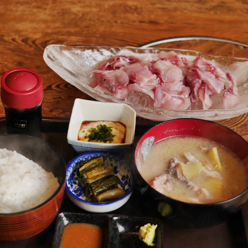 鯉のあらい定食(味平 )