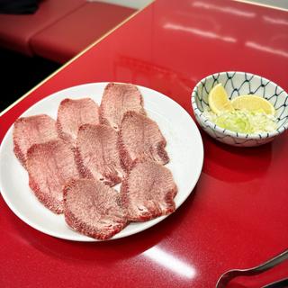 上タン(焼肉・塩ホルモン アジェ 有楽町店)