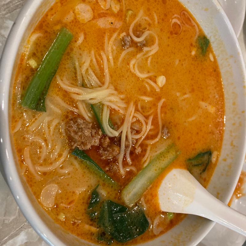 オーダー式食べ放題(龍興飯店)