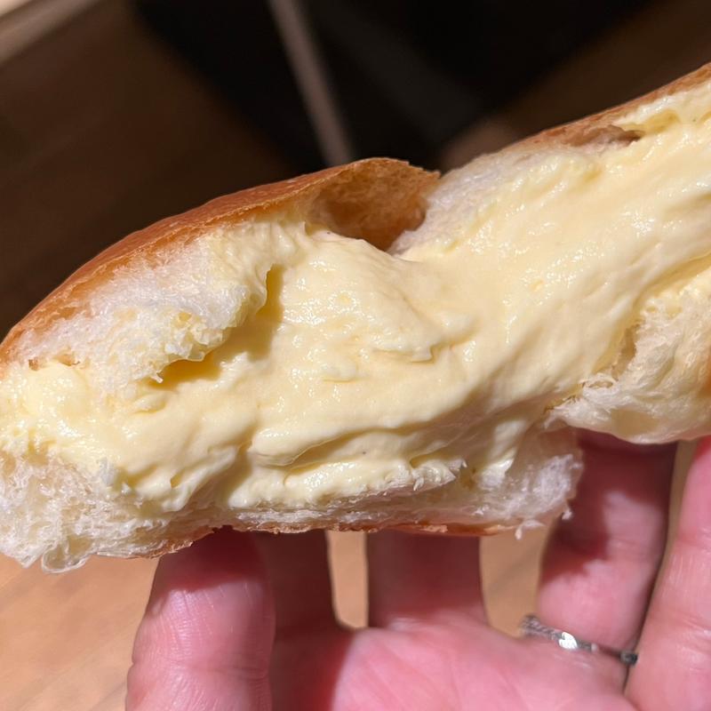 クリームパン(くらすわ)