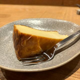 西京味噌のバスク風チーズケーキ