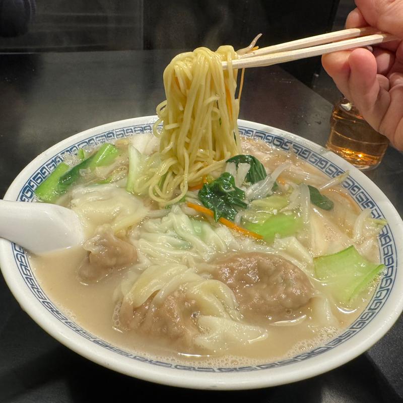野菜雲呑麺(徒歩徒歩亭)