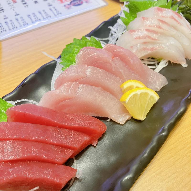 刺身盛合せ(すしえもん 湘南モールフィル店)