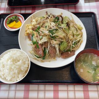 レバニラ炒め定食(インター食堂 富田店 )
