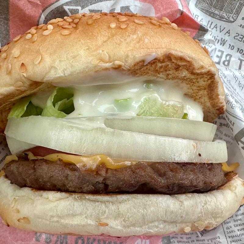 ビッガーチーズバーガー(A&W 国際通り松尾店)