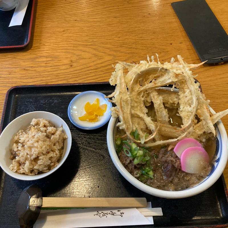 ごぼう天肉うどん+かしわ飯セット(久兵衛)