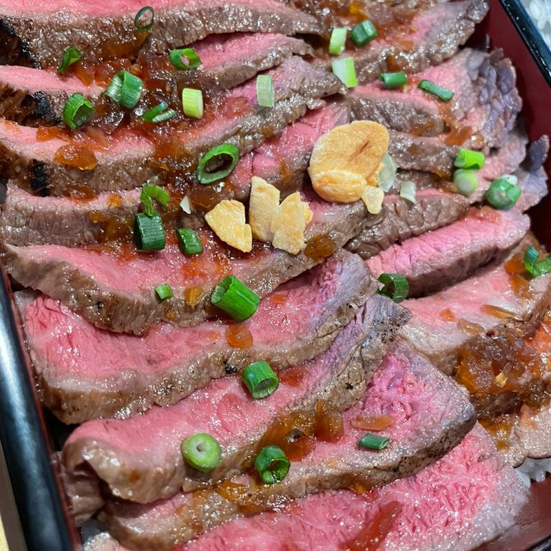 ステーキ重(和牛ビストロ三国家)