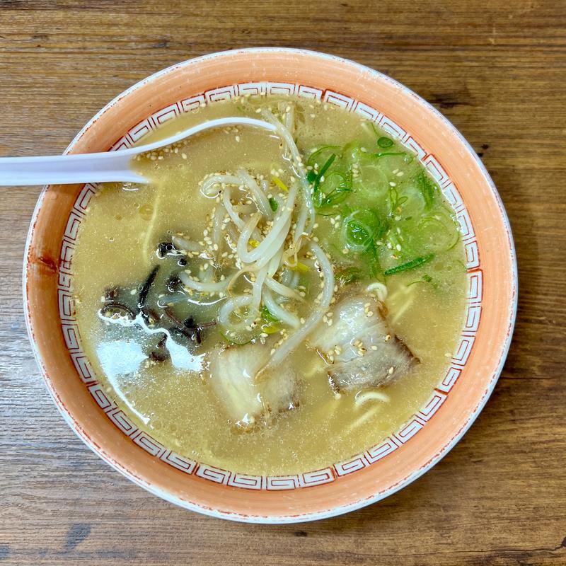 ラーメン(お酒と食事 金龍)