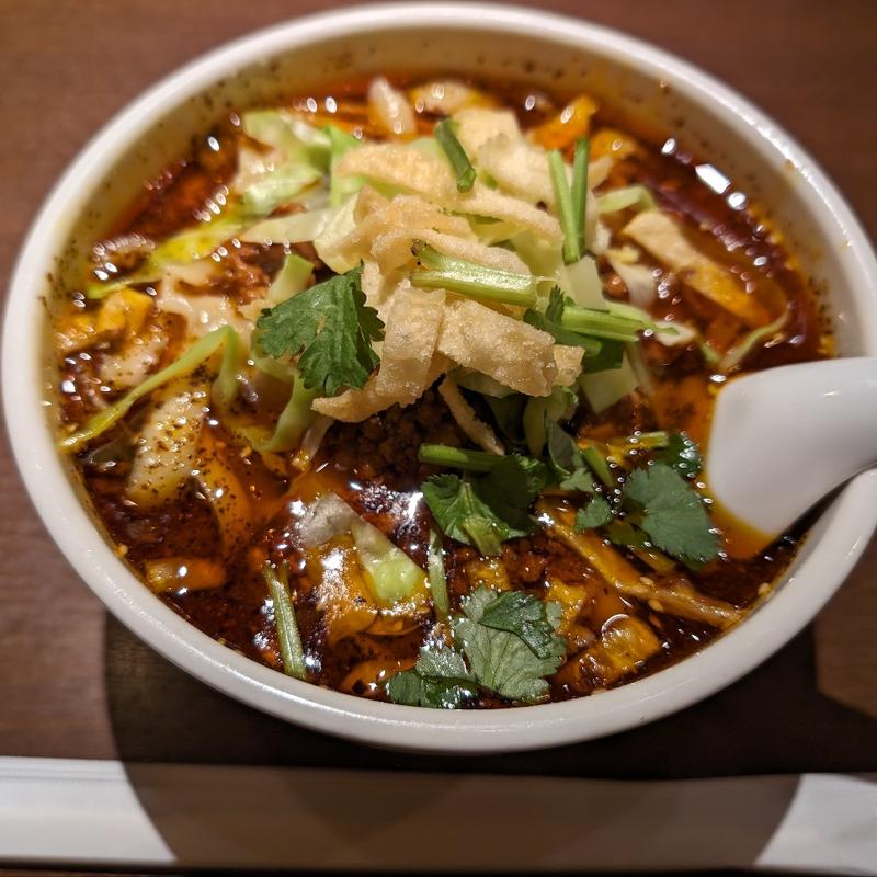 酸辣麺(刀削麺・火鍋・西安料理 XI’AN(シーアン)虎ノ門店)