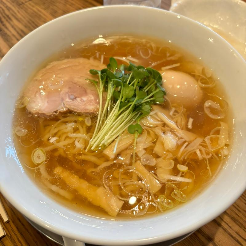 醤油ラ－メン(手打ちラーメン谷家)