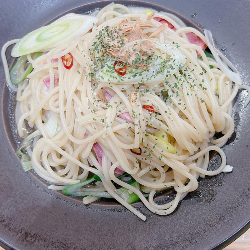 深谷ねぎのねぎぺぺ(炒めスパ ジャパゲッティ Pasar三芳店)