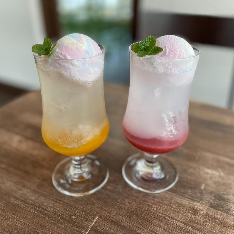 大人のクリームソーダ(Sandwich&Cafe INVIGO)