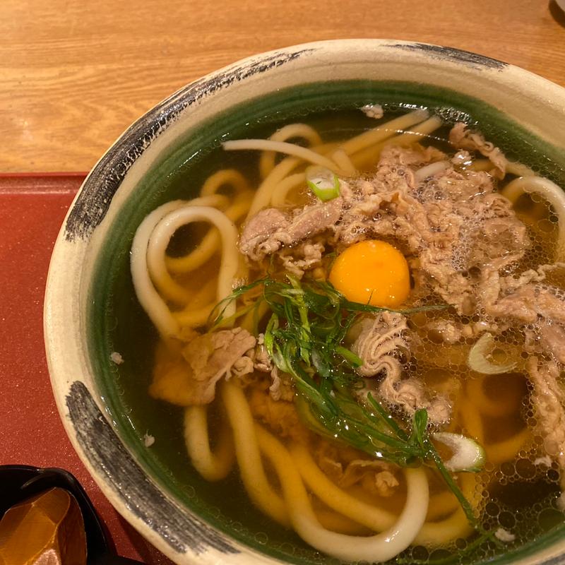 牛肉うどん(自家製麺 杵屋 あべのハルカスダイニング店)