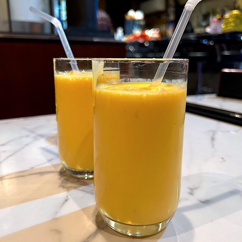 マンゴーラッシー(インド・ネパール料理 GORKHALI（ゴルカリ）)