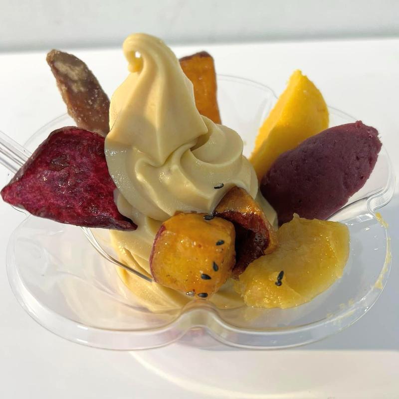 芋蔵パフェ(芋蔵)