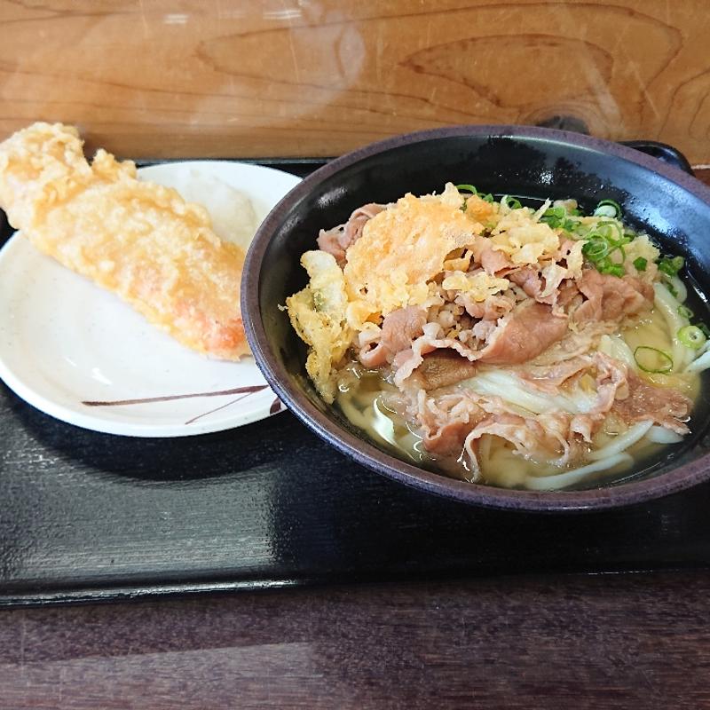 肉うどん大とちくわ天(なかむらうどん)