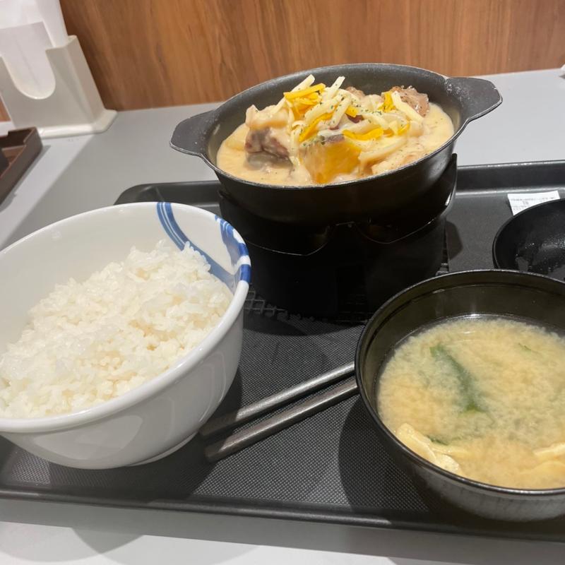 シュクメルリ鍋ライス大盛セット(松屋 新開地 （松屋　新開地店（兵庫県/神戸市/兵庫区/新開地/牛丼、カレー、定食・食堂））)