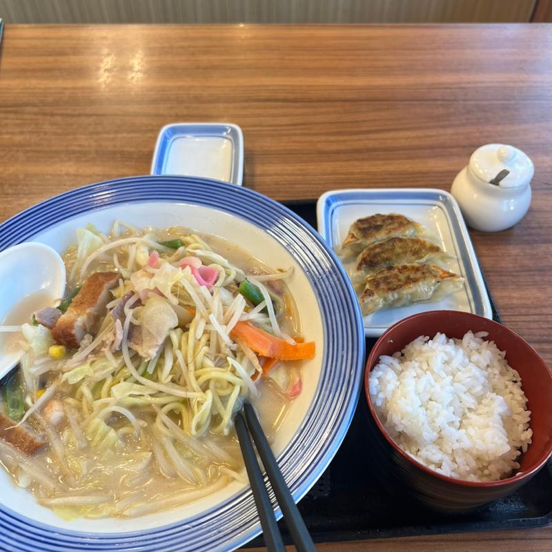 長崎ちゃんぽん3個餃子　ごはん(リンガーハット 八潮西袋店)