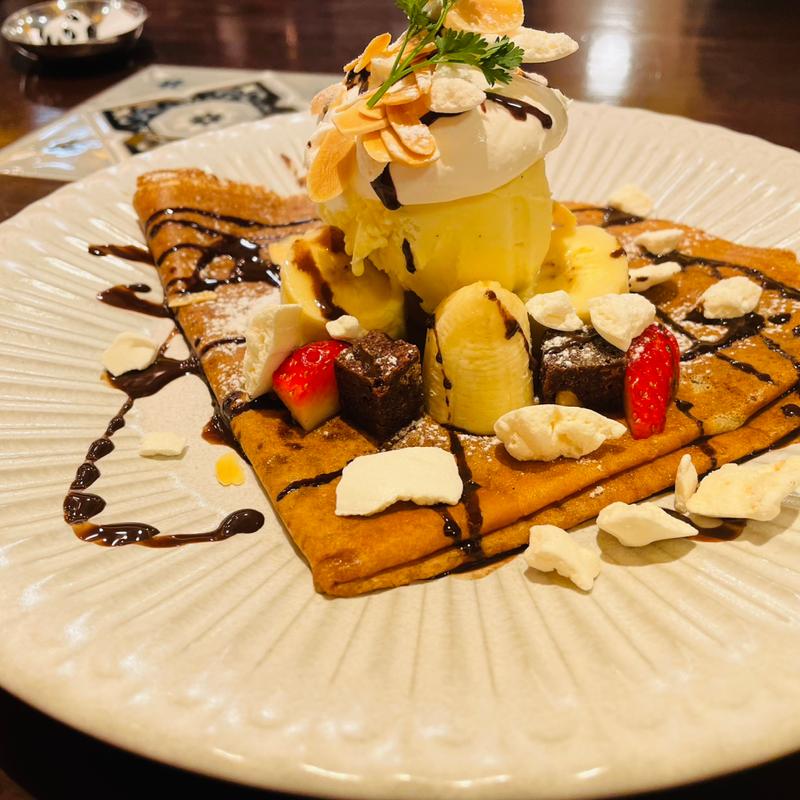 (クレープリースタンド・シャンデレールハービスPLAZA店)