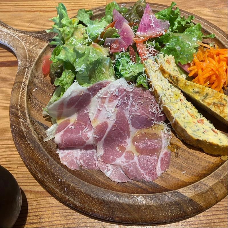 前菜(pizza italian bar GATTO)