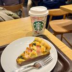 ストロベリーラベンダーティーラテ