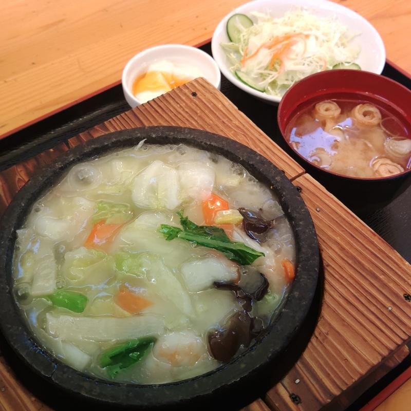 石焼エビ塩あんかけ炒飯(ダイニングたまり場)