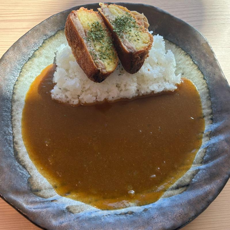 お芋屋さんの芋×豚カツカレー(高級芋菓子しみず 京都松井山手店)