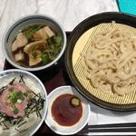 肉汁うどんネギトロ丼(那の福 上里SA店)