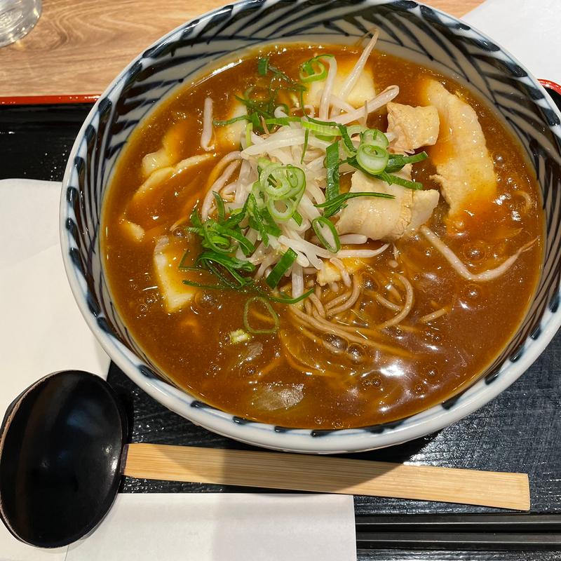 カレーそば(おらが蕎麦 新横浜キュービックプラザ店)