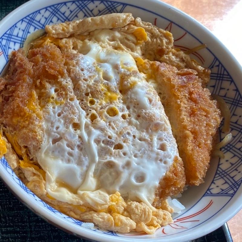 平日限定ランチカツ丼（ミニそば付き）(まるまつ 若林店 )