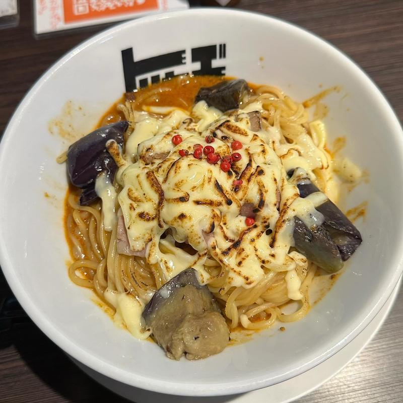 焼きチーズボロネーゼまぜそば 麺大盛(らぁめん トリカヂ イッパイ )