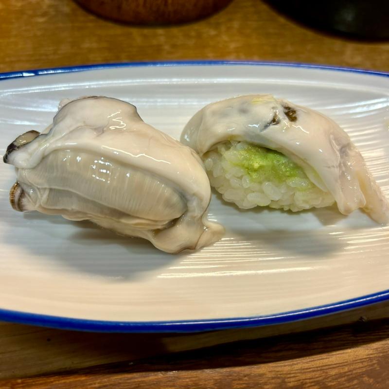 牡蠣(親子寿し （オヤコスシ）)